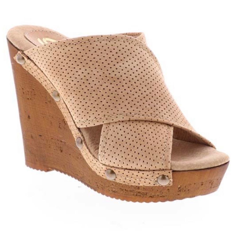 SBICCA Declan Suede Wedge Sandals